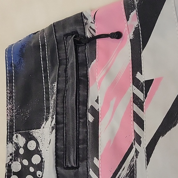 Quiksilver boardshorts - Picture 4 of 8